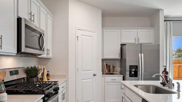 1924 LAZY ACRES ST, Leander, TX 78641