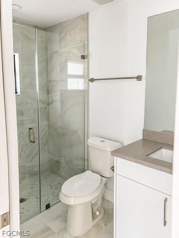 4854 30th ST SW, Lehigh Acres, FL 33973