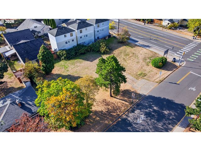 3810 Se 122ND Ave, Portland, OR 97236