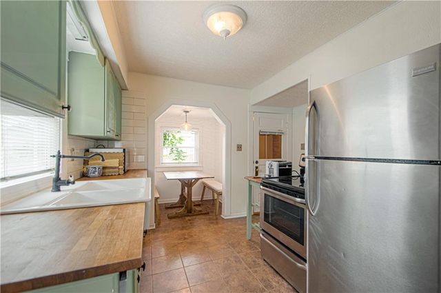 4400 Francis Street, Kansas City, KS 66103