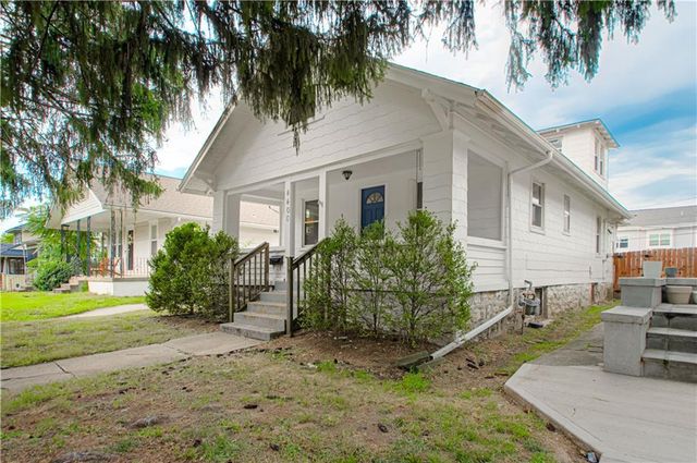 4400 Francis Street, Kansas City, KS 66103