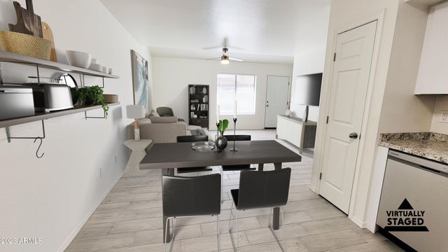 6147 E GREENWAY Street Apt 1, Mesa, AZ 85205