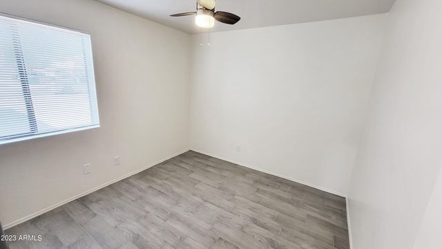 6147 E GREENWAY Street Apt 1, Mesa, AZ 85205
