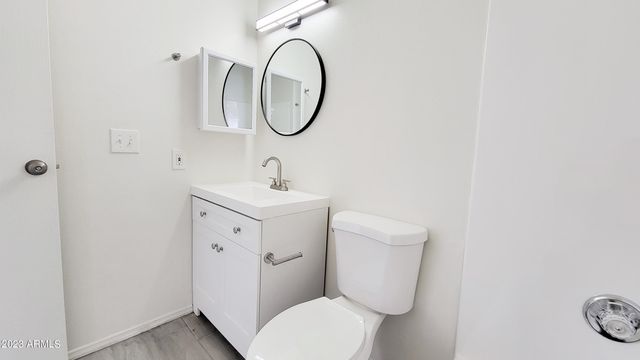 6147 E GREENWAY Street Apt 1, Mesa, AZ 85205