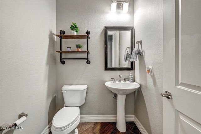 4829 N VILLAGE Parkway, Litchfield Park, AZ 85340