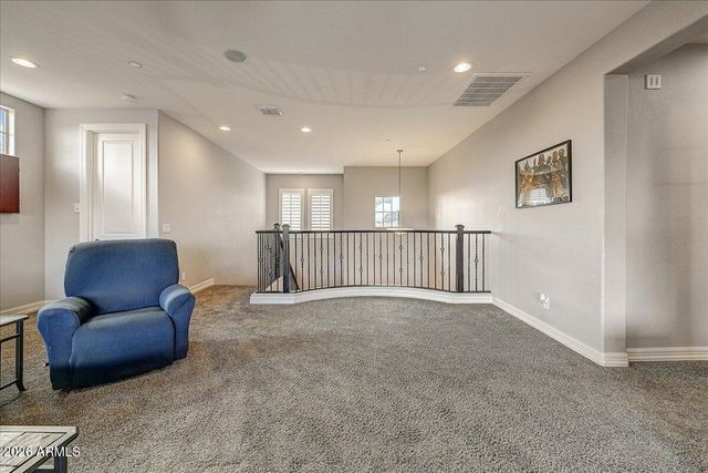 4829 N VILLAGE Parkway, Litchfield Park, AZ 85340