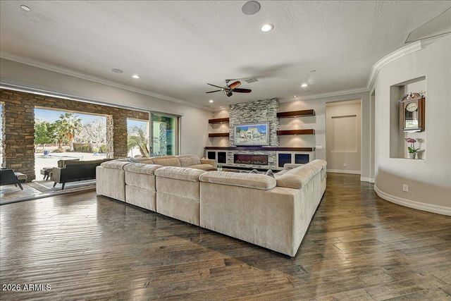 4829 N VILLAGE Parkway, Litchfield Park, AZ 85340