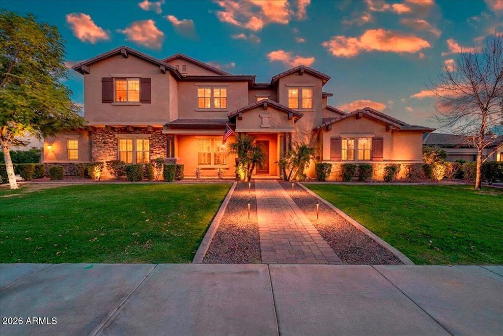 4829 N VILLAGE Parkway, Litchfield Park, AZ 85340