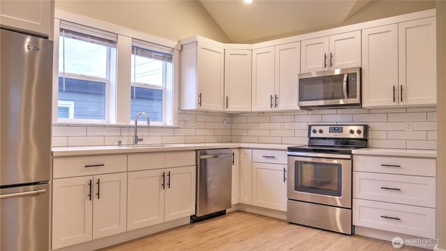 1609 E Columbia Street, Seattle, WA 98122