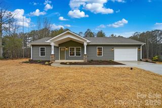 5109 Hanging Rock Court, Hickory, NC 28601