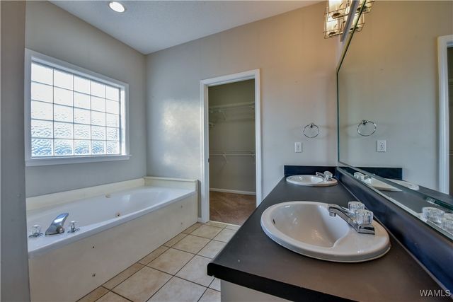 10202 Magnolia, Tuscaloosa, AL 35405