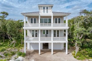 131 Auger Shell Court, Surf City, NC 28445