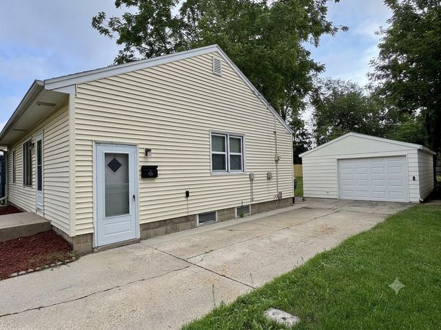 4864 N 63rd STREET, Milwaukee, WI 53218