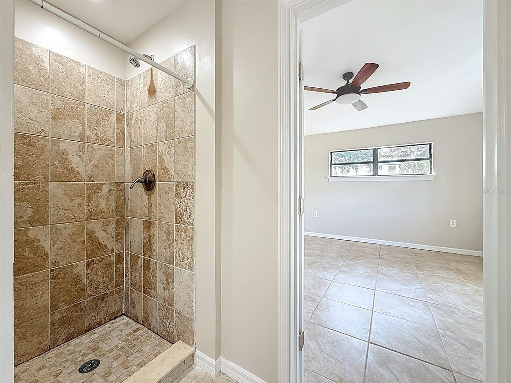 Image 19 of property listing at 5051 AVERY ROAD, New Port Richey, FL 34652