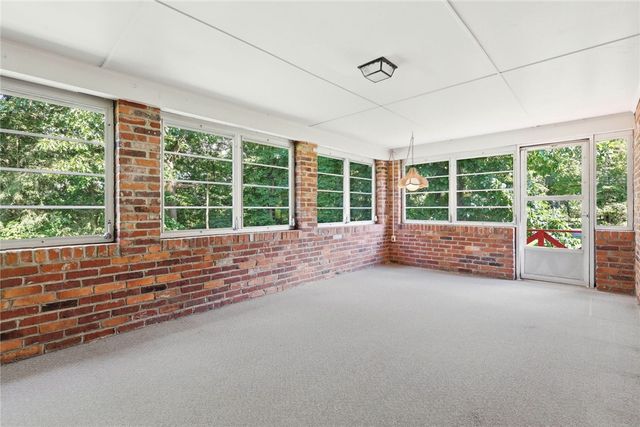 2529 Matterhorn Drive, Franklin Park, PA 15090