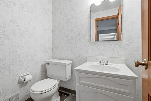 2529 Matterhorn Drive, Franklin Park, PA 15090