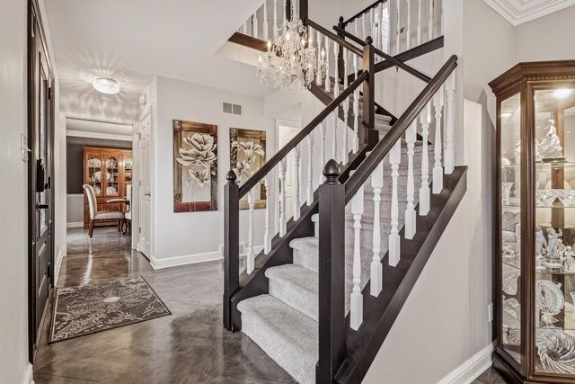 1000 Silver Mist COURT, Brookfield, WI 53005