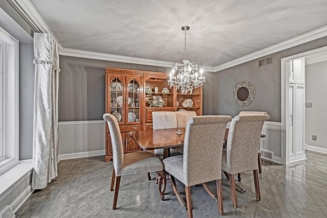 1000 Silver Mist COURT, Brookfield, WI 53005