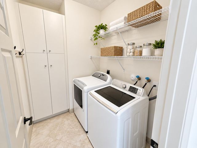 6841 NW 81ST Court, Parkland, FL 33067