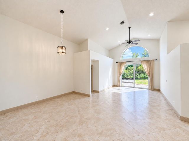 6841 NW 81ST Court, Parkland, FL 33067