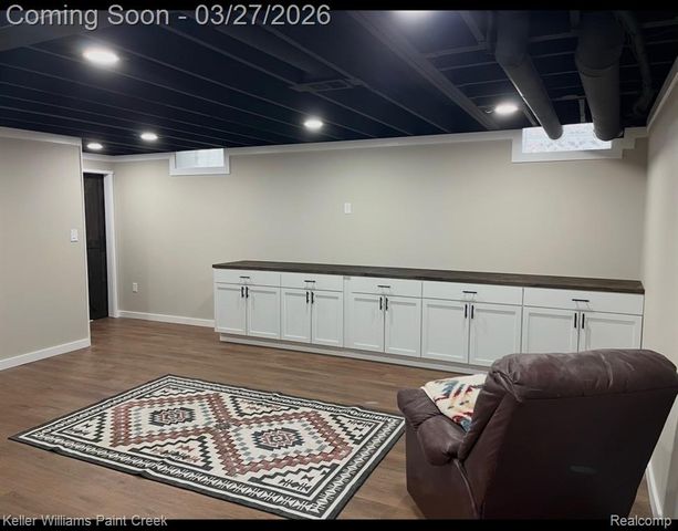 15842 Athens Avenue, Clinton Township, MI 48035