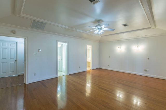 309 Willow Creek Lane, Ovilla, TX 75154