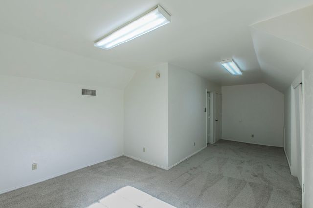 309 Willow Creek Lane, Ovilla, TX 75154