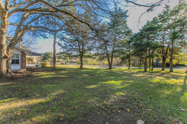 309 Willow Creek Lane, Ovilla, TX 75154