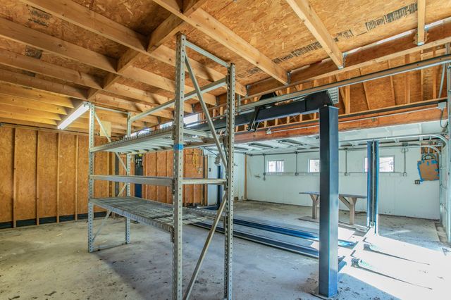 309 Willow Creek Lane, Ovilla, TX 75154