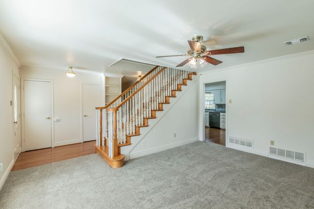 309 Willow Creek Lane, Ovilla, TX 75154