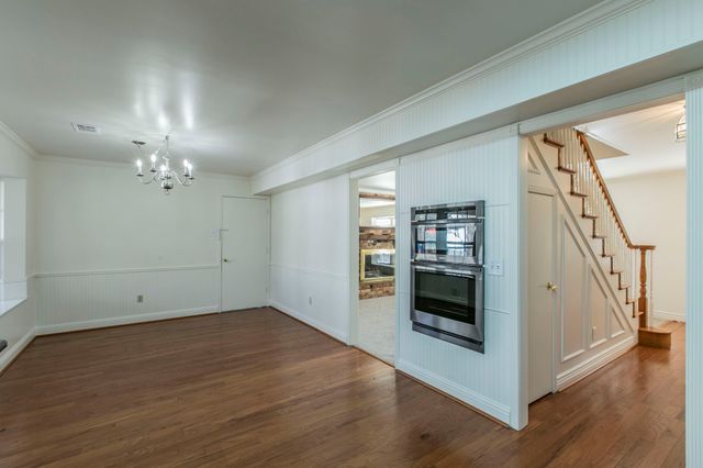 309 Willow Creek Lane, Ovilla, TX 75154