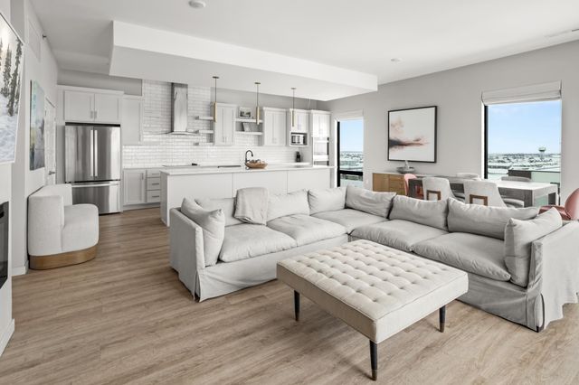 360 32nd Avenue W 701, West Fargo, ND 58078