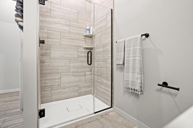 360 32nd Avenue W 701, West Fargo, ND 58078