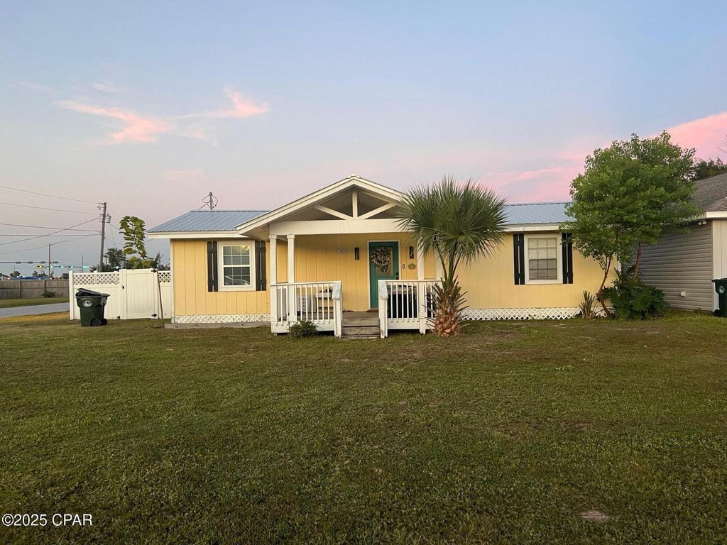 1501 Kentucky Avenue, Lynn Haven, FL 32444