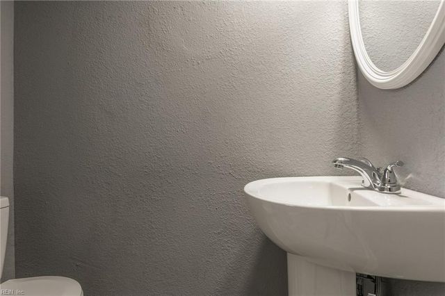 207 S 7th ST, Suffolk, VA 23434