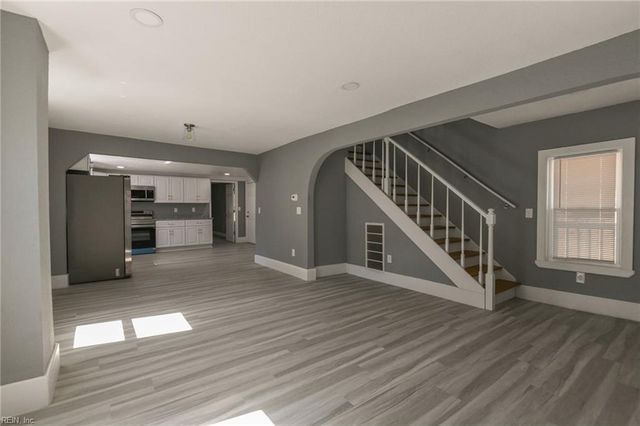 207 S 7th ST, Suffolk, VA 23434