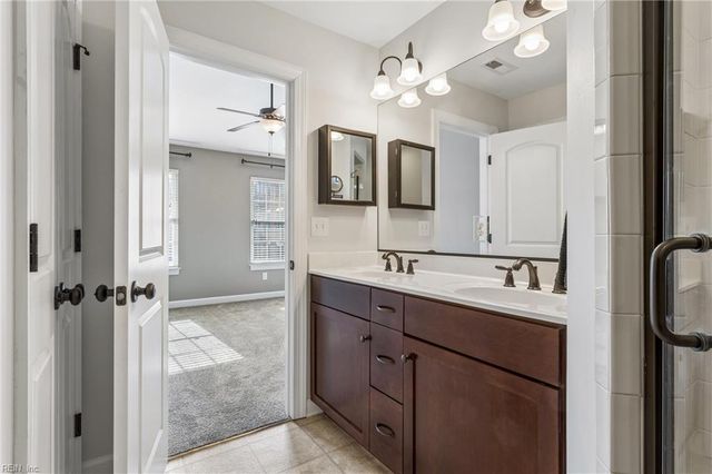 111 Laydon WAY, Yorktown, VA 23692