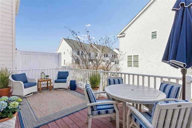 111 Laydon WAY, Yorktown, VA 23692