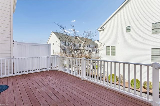 111 Laydon WAY, Yorktown, VA 23692