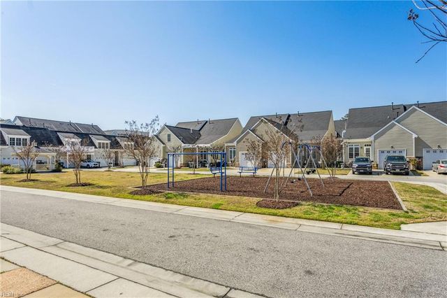 111 Laydon WAY, Yorktown, VA 23692