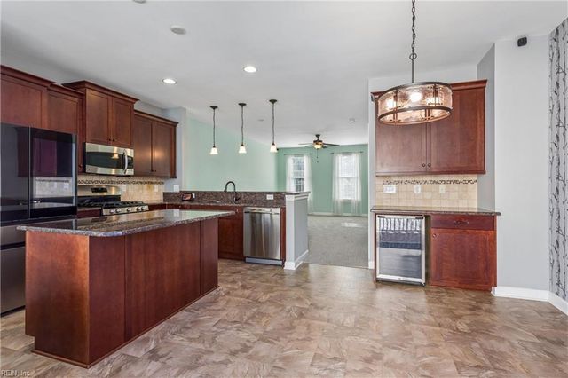 111 Laydon WAY, Yorktown, VA 23692