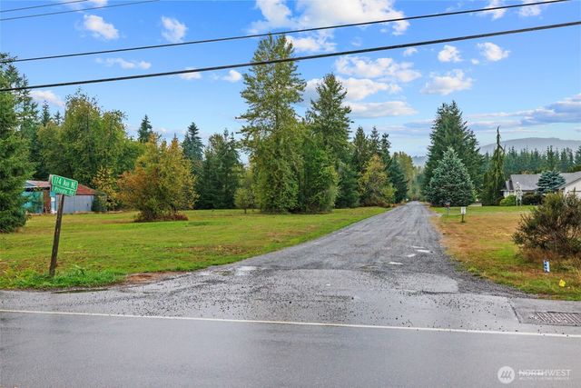 10327 174th Avenue NE, Granite Falls, WA 98252