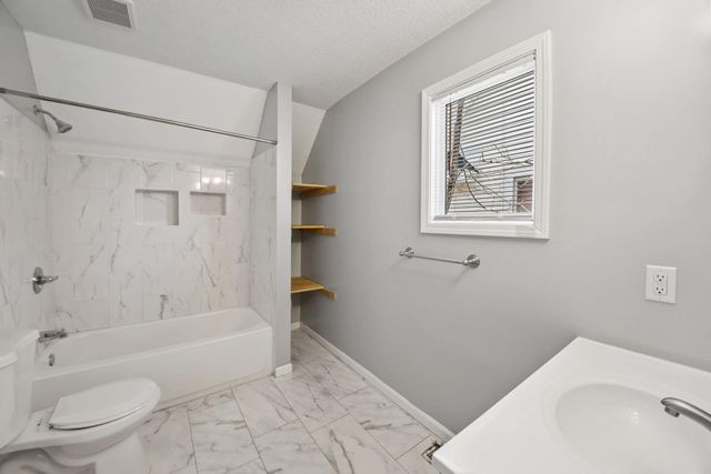 745 Fuller Avenue, Saint Paul, MN 55104