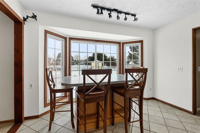 9445 Treetop Drive, Galesburg, MI 49053