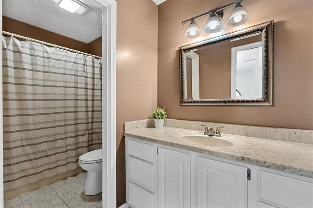 9445 Treetop Drive, Galesburg, MI 49053