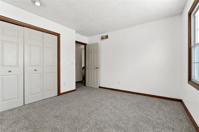 9445 Treetop Drive, Galesburg, MI 49053