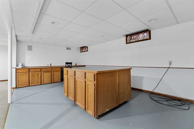 9445 Treetop Drive, Galesburg, MI 49053