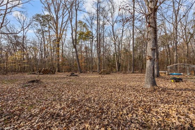 1646 Sandy Cross Road, Burlington, NC 27217