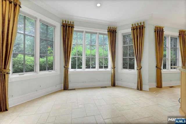 414 Bellaire Drive, Demarest, NJ 07627