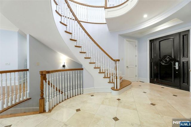 414 Bellaire Drive, Demarest, NJ 07627